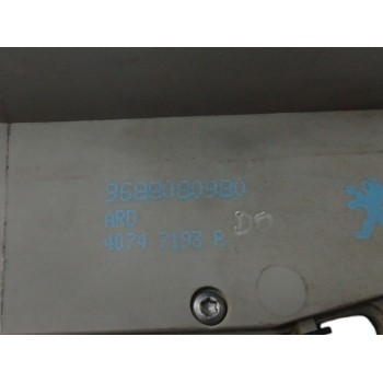 Recambio de cerradura puerta trasera derecha para peugeot 2008 (--.2013) 1.6 e-hdi fap referencia OEM IAM 9688080980  