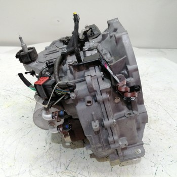 Recambio de caja cambios para renault laguna grandtour iii 2.0 dci diesel fap referencia OEM IAM AJ0004  8200584877