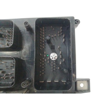 Recambio de caja reles / fusibles para opel astra h berlina 1.7 16v cdti referencia OEM IAM 13191129 5DK00866827 