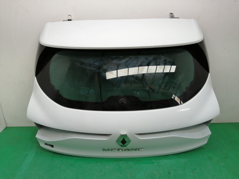 Recambio de porton trasero para renault megane iv berlina 5p 1.3 tce referencia OEM IAM  INCLUYE CAMARA 
