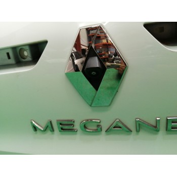 Recambio de porton trasero para renault megane iv berlina 5p 1.3 tce referencia OEM IAM  INCLUYE CAMARA 