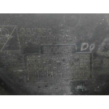 Recambio de guardabarros delantero para piaggio (vespa) mp3 500 hpe (td1) referencia OEM IAM 1B004096 DERECHO 