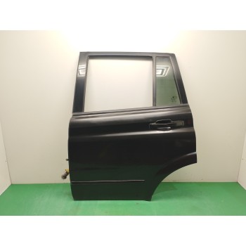 Recambio de puerta trasera izquierda para ssangyong kyron 2.0 xdi 4x4 referencia OEM IAM   