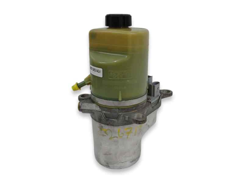 Recambio de bomba direccion para ford focus turnier (cb4) 1.6 tdci cat referencia OEM IAM 4M513K514DA  