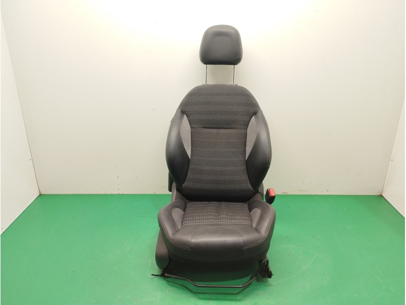 Recambio de asiento delantero derecho para peugeot 2008 (--.2013) 1.6 e-hdi fap referencia OEM IAM Recambio de asiento delantero derecho para peugeot 2008 (--.2013) 1.6 e-hdi fap referencia OEM IAM