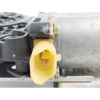 Recambio de elevalunas delantero derecho para toyota avensis berlina (t 22) 2.0 turbodiesel cat referencia OEM IAM   