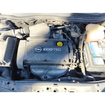 Recambio de carroceria corte para opel astra h berlina 1.6 16v referencia OEM IAM   