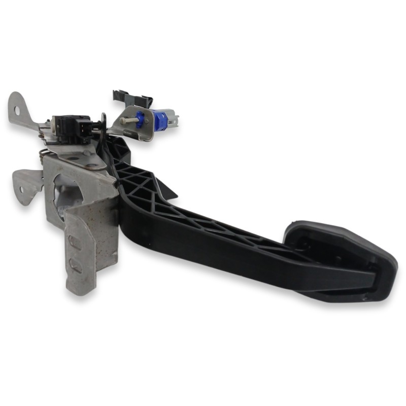 PEDAL EMBRAGUE