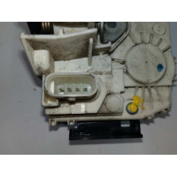 Recambio de cerradura puerta delantera derecha para jeep compass 2.2 crd cat referencia OEM IAM P04589422AH  
