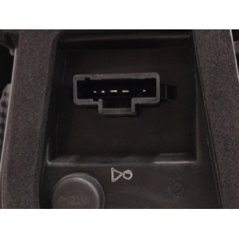 Recambio de piloto trasero izquierdo para dacia logan 1.5 dci diesel cat referencia OEM IAM 8200744760  