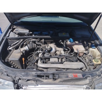 Recambio de carroceria corte para audi a4 berlina (8e) 2.5 v6 24v tdi referencia OEM IAM   
