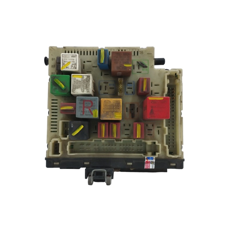 Recambio de caja reles / fusibles para ford escort berl./turnier 1.8 turbodiesel cat referencia OEM IAM 97AG14A073EC  