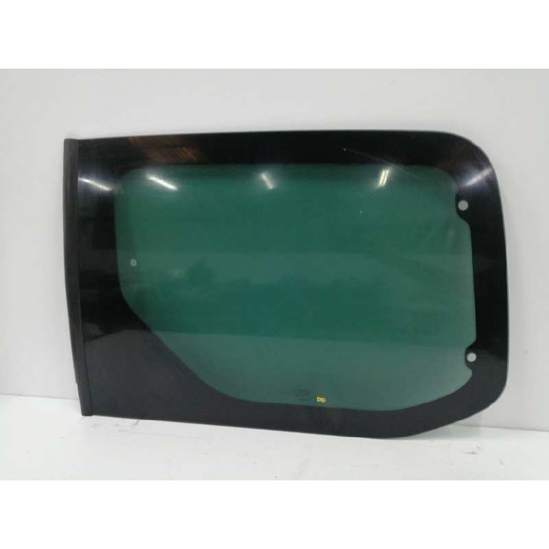 Recambio de luna lateral derecho para peugeot partner kombi 1.6 blue-hdi fap referencia OEM IAM   