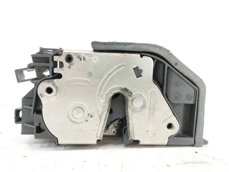 Recambio de cerradura puerta trasera izquierda para bmw serie 1 berlina (e81/e87) 118d referencia OEM IAM 7167069  