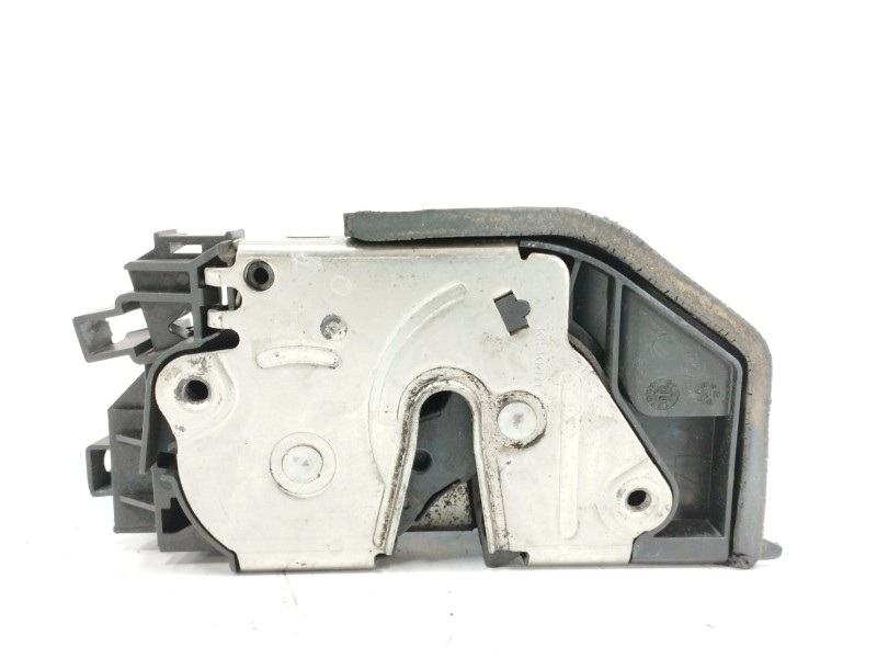 Recambio de cerradura puerta delantera izquierda para bmw serie 1 berlina (e81/e87) 118d referencia OEM IAM 7167077  