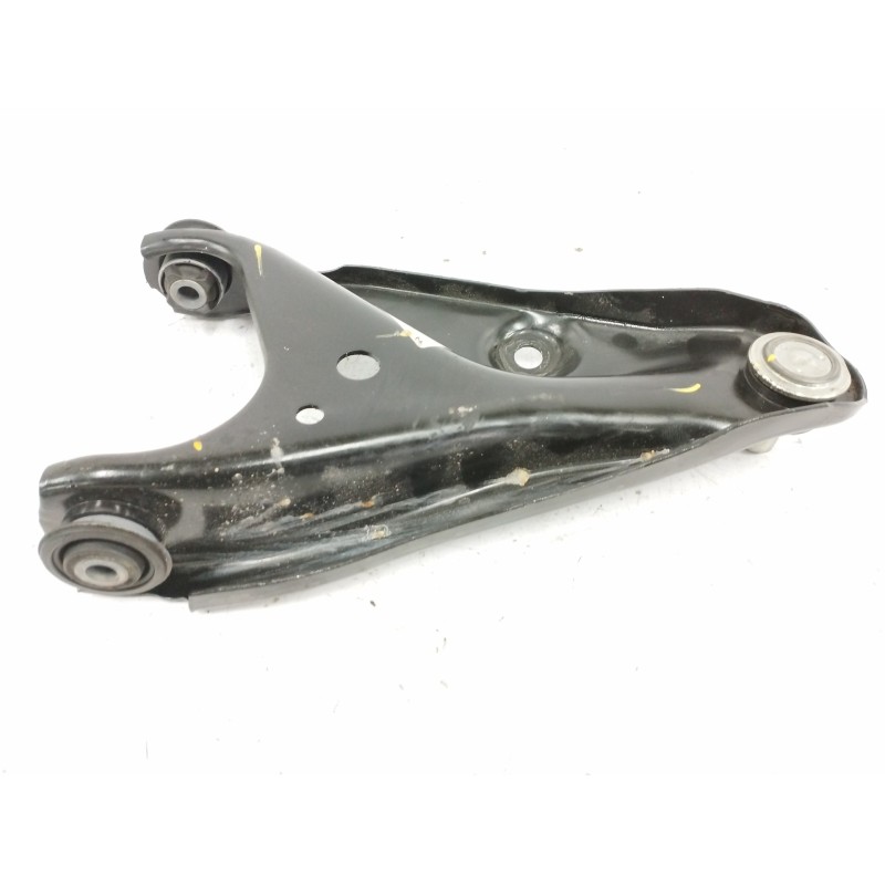 BRAZO SUSPENSION INFERIOR DELANTERO DERECHO