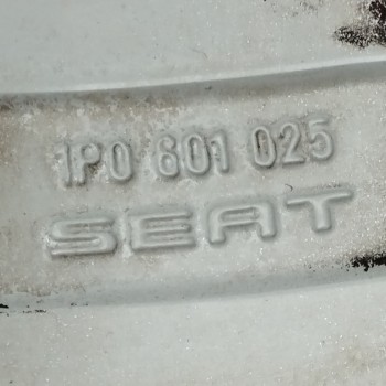 Recambio de llanta para seat leon (1p1) 1.9 tdi referencia OEM IAM 1P0601025 6,5JX16H2 ET50 