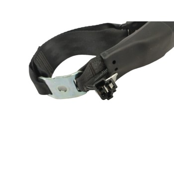 Recambio de enganche cinturon derecho para toyota yaris 1.5 16v cat referencia OEM IAM  TRASERO 