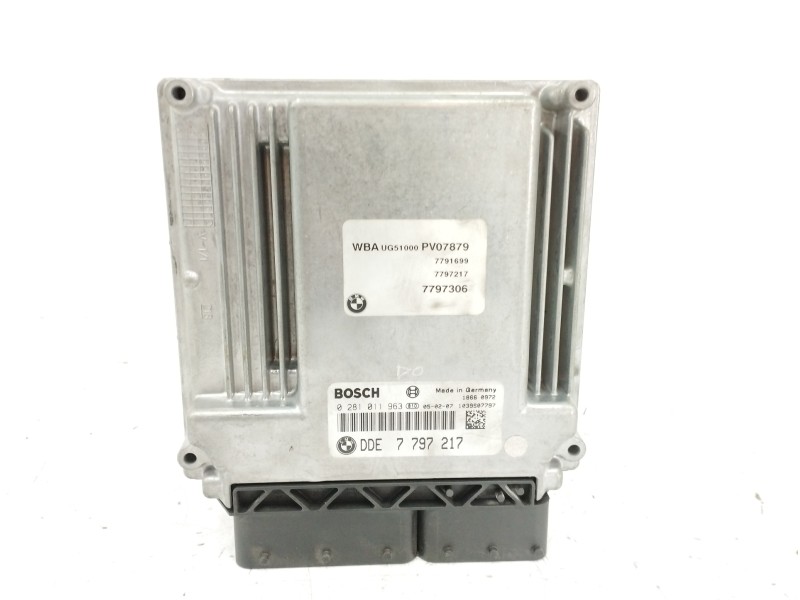 Recambio de centralita motor uce para bmw serie 1 berlina (e81/e87) 120d referencia OEM IAM 7797217 0281011963 