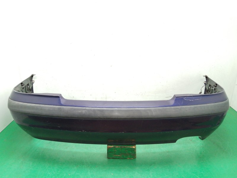 Recambio de paragolpes trasero para volvo v40 familiar 1.8 16v referencia OEM IAM 30865538 OBSERVAR FOTOS 