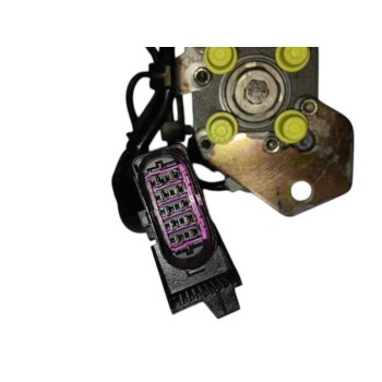 Recambio de bomba inyeccion para seat ibiza (6k1) sport referencia OEM IAM 038130107D 0460404977 