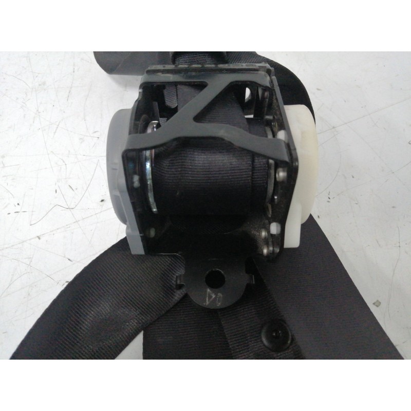 CINTURON SEGURIDAD TRASERO DERECHO