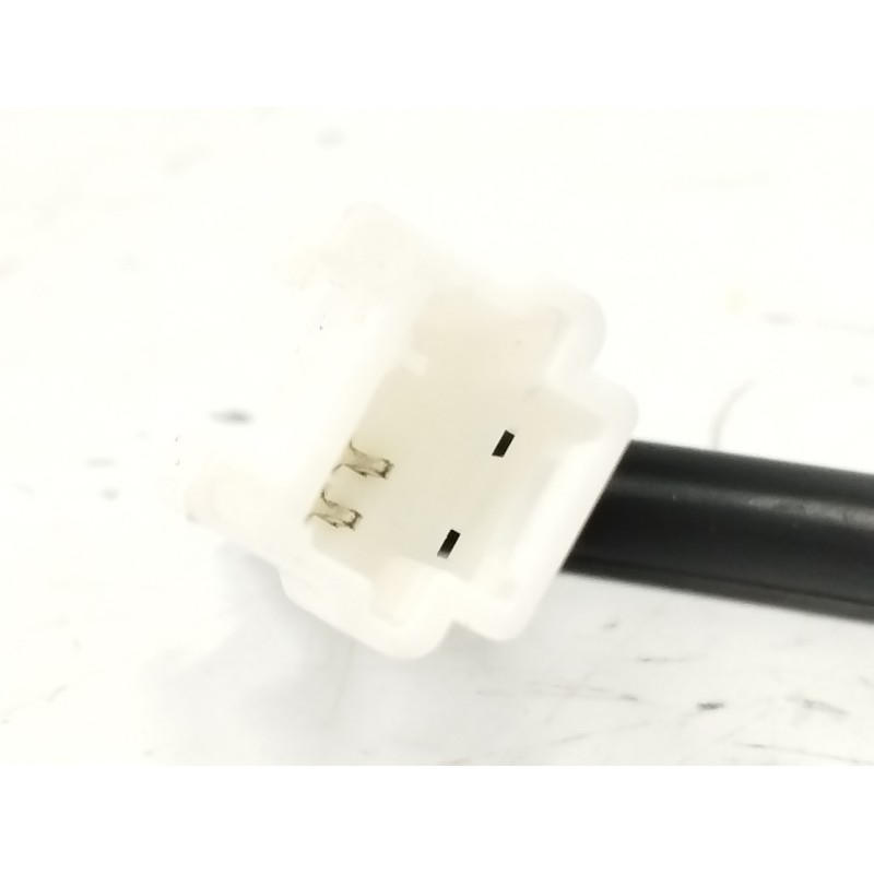 ENGANCHE CINTURON IZQUIERDO TRASERO