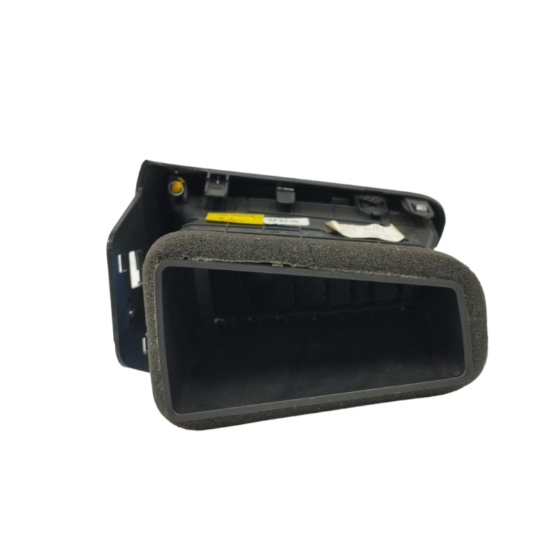 REJILLA AIREADORA LADO DERECHO