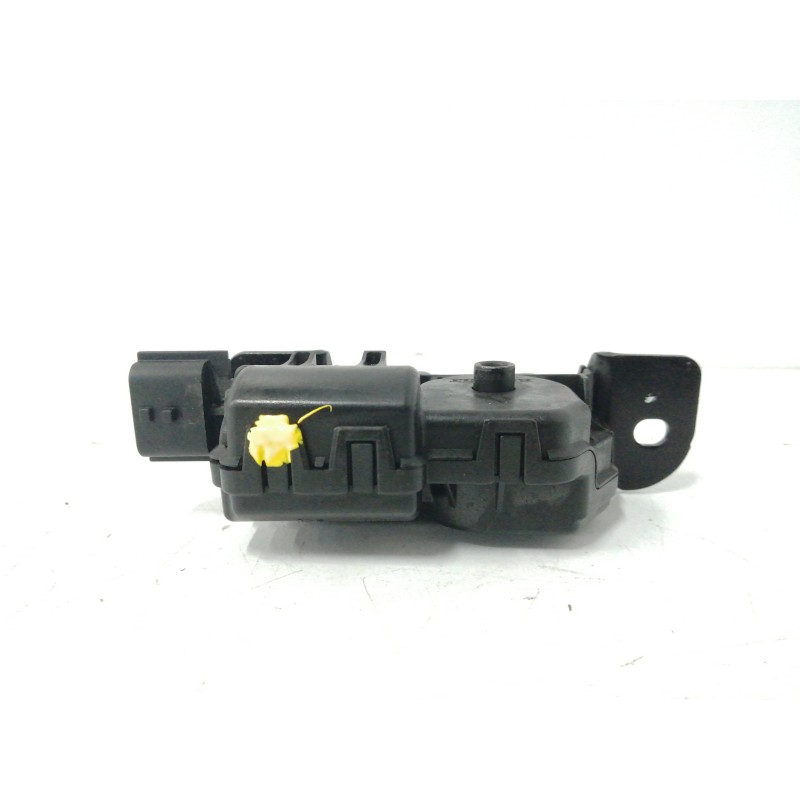 CERRADURA MALETERO / PORTON