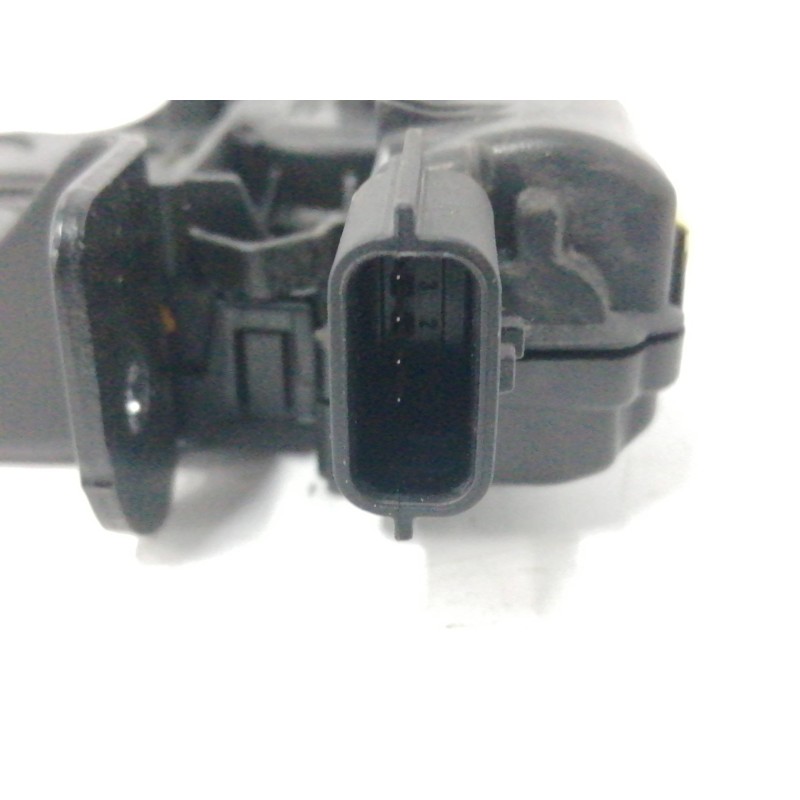 CERRADURA MALETERO / PORTON