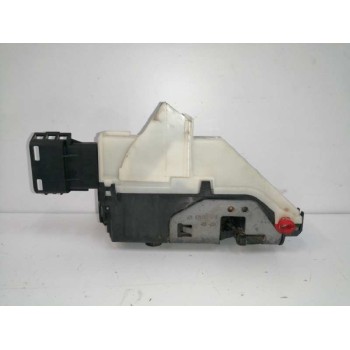 Recambio de cerradura puerta lateral derecha para peugeot partner kombi 1.6 blue-hdi fap referencia OEM IAM 828423  