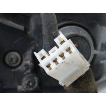 Recambio de piloto trasero derecho para mitsubishi space wagon (n80/n90) 2.4 gdi cat referencia OEM IAM 22087262  