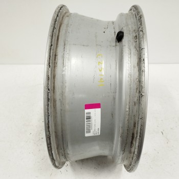 Recambio de llanta para seat ibiza st (6p8) 1.4 tdi referencia OEM IAM 6J0601025M 6X15H2 ET38 5H 5X100