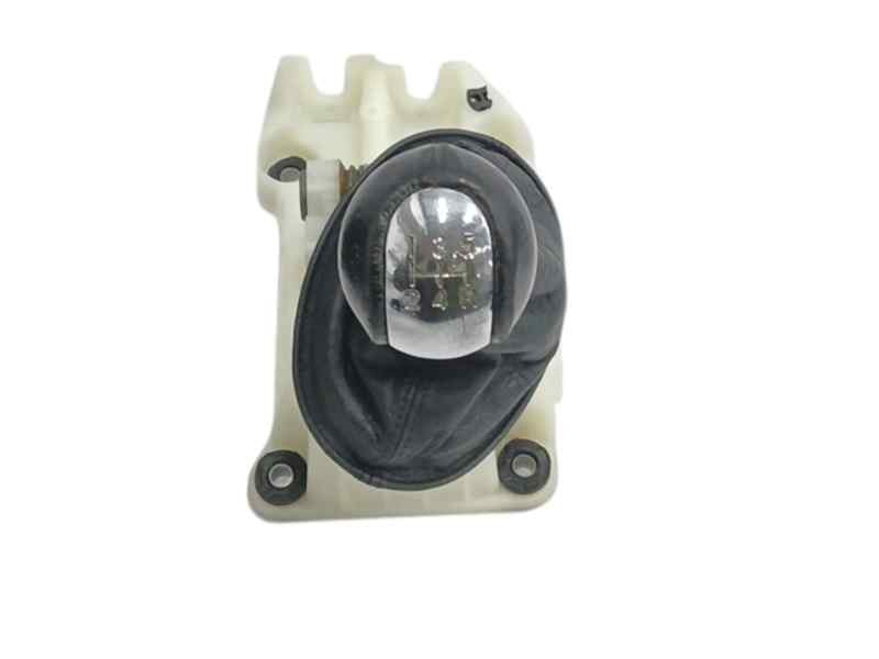 Recambio de palanca cambio para toyota yaris (ncp1/nlp1/scp1) 1.4 turbodiesel cat referencia OEM IAM Recambio de palanca cambio para toyota yaris (ncp1/nlp1/scp1) 1.4 turbodiesel cat referencia OEM IAM