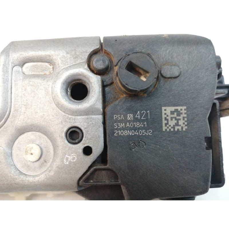 CERRADURA PUERTA LATERAL IZQUIERDA