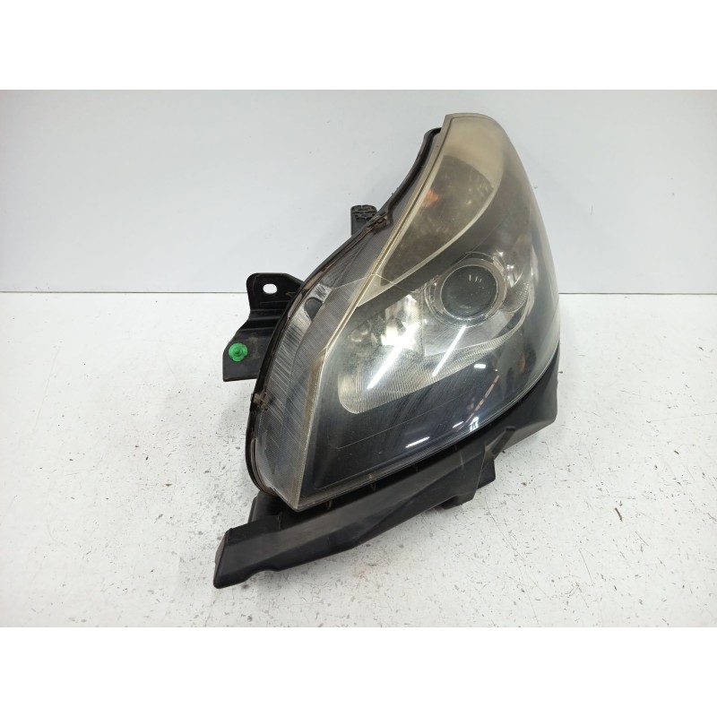 Recambio de faro izquierdo para renault clio iii (br0/1, cr0/1) 1.5 dci (br17, cr17) referencia OEM IAM 7701601075 260608764R 