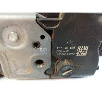 Recambio de cerradura puerta delantera derecha para peugeot partner kombi 1.6 blue-hdi fap referencia OEM IAM 828405  