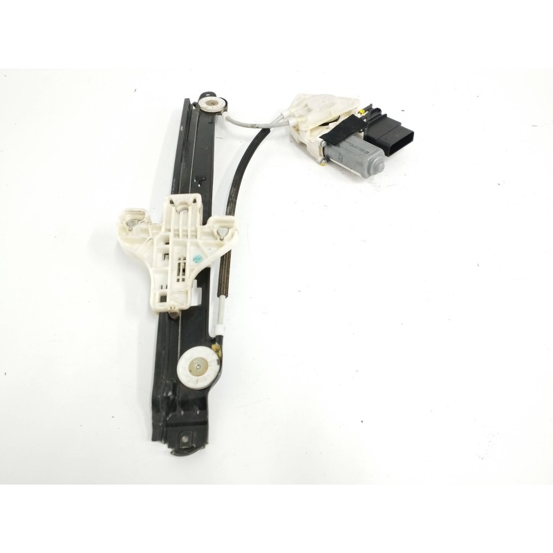 ELEVALUNAS TRASERO DERECHO 1K0959704E