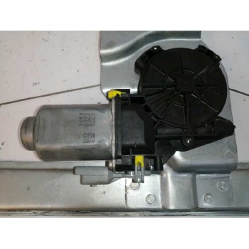 Recambio de elevalunas delantero derecho para peugeot partner kombi 1.6 blue-hdi fap referencia OEM IAM 9680557880  