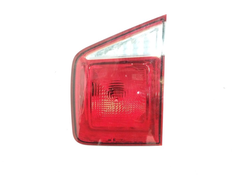 Recambio de piloto trasero derecho interior para chevrolet orlando 1.8 cat referencia OEM IAM   