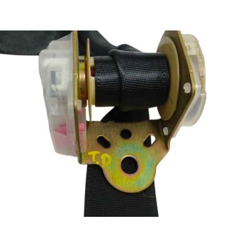 Recambio de cinturon seguridad trasero derecho para toyota yaris (ncp1/nlp1/scp1) 1.4 turbodiesel cat referencia OEM IAM 7L1600 