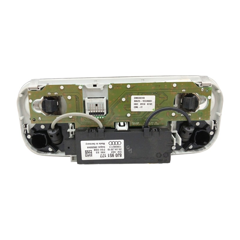 LUZ INTERIOR 8J0951177