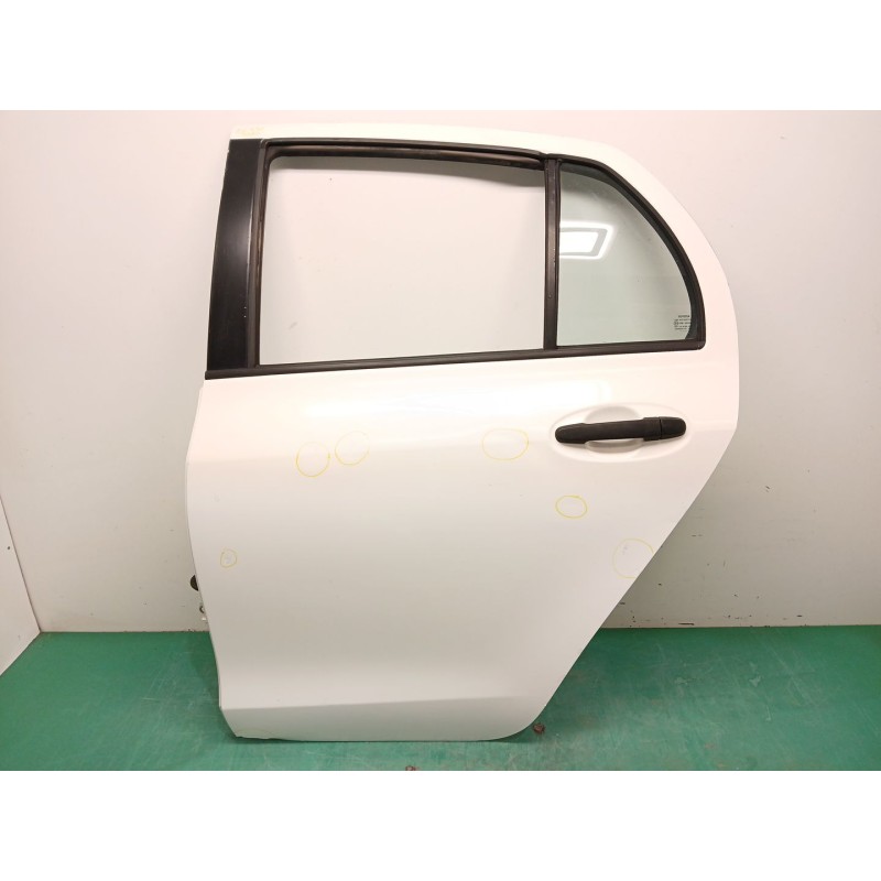 Recambio de puerta trasera izquierda para toyota yaris (_p9_) 1.4 d-4d (nlp90_) referencia OEM IAM 670040D110  