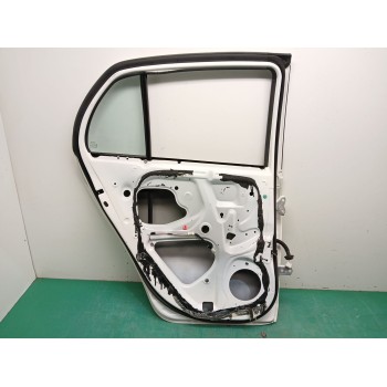 Recambio de puerta trasera izquierda para toyota yaris (_p9_) 1.4 d-4d (nlp90_) referencia OEM IAM 670040D110  