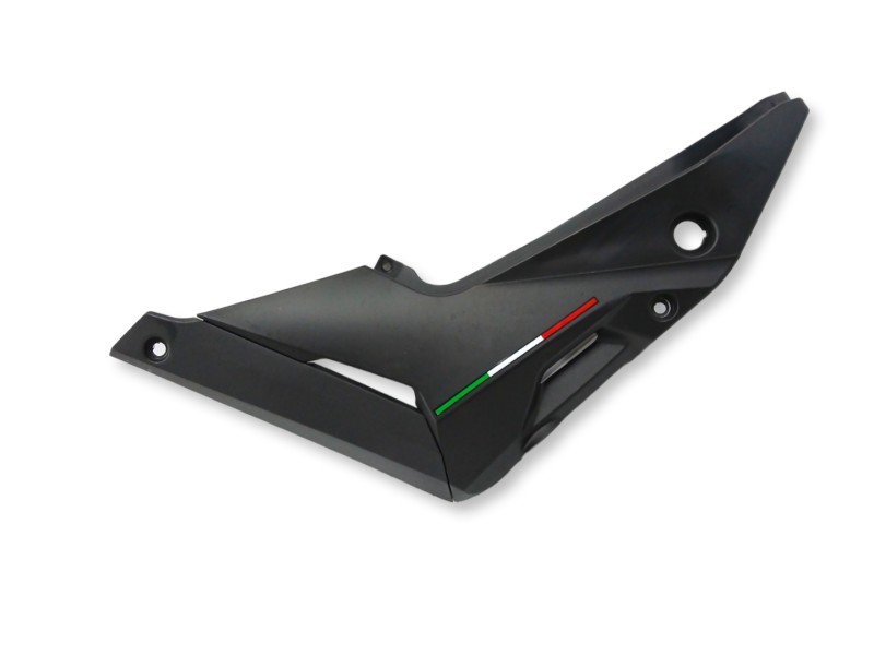 Recambio de carenado para benelli bn 125 bn 125 referencia OEM IAM 65601V02000 TRASERO IZQUIERDO Recambio de carenado para benelli bn 125 bn 125 referencia OEM IAM 65601V02000 TRASERO IZQUIERDO