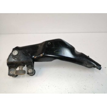 Recambio de soporte / guia puerta corredera para peugeot partner kombi 1.6 blue-hdi fap referencia OEM IAM 9680486780 INFERIOR L