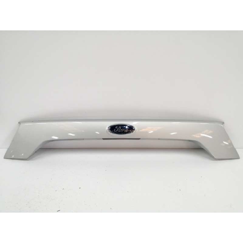 Recambio de moldura para ford kuga (cbs) referencia OEM IAM GJ54S43404A TRASERA PORTON PLATA
