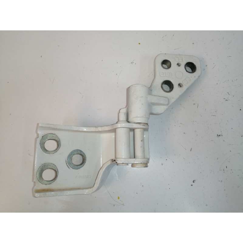 Recambio de bisagra derecha porton para peugeot partner kombi 1.6 blue-hdi fap referencia OEM IAM  SUPERIOR 