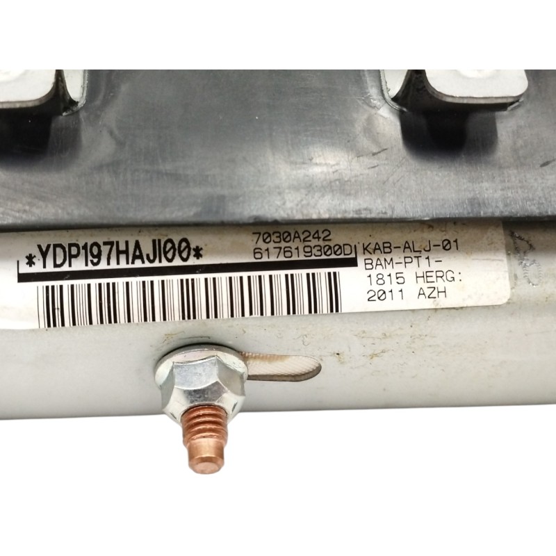 AIRBAG DELANTERO IZQUIERDO DE RODILLAS 617619300D