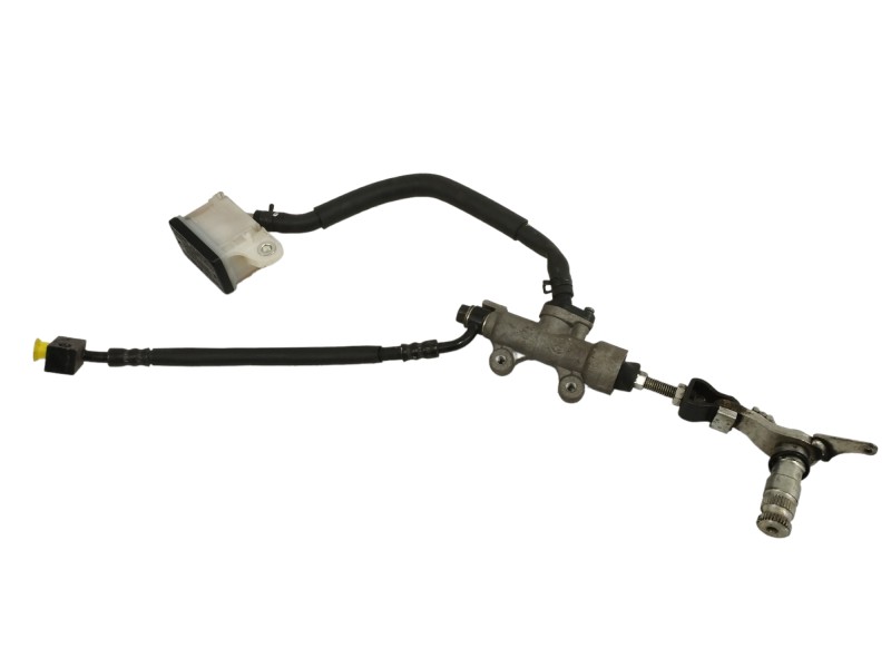 Recambio de bomba freno trasera para honda africa twin africa twin referencia OEM IAM 43510MJPG51 Recambio de bomba freno trasera para honda africa twin africa twin referencia OEM IAM 43510MJPG51